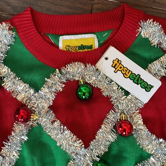 NWT tipsy elves Sweater XL - Picture 2 of 3